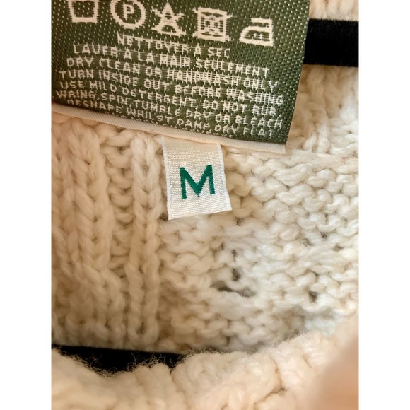 Carraig Donn Irish Wool Sweater Size Medium - Picture 3 of 7